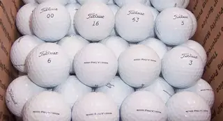 Mint Titleist Pro V1 mix  (300 stk) 300 stk