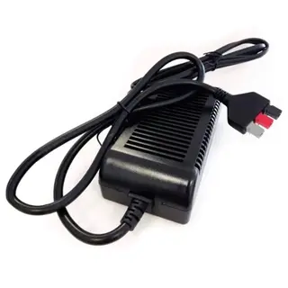 Powakaddy Li Lader (30V/2A) 3PIN '20 Til CT/FX-modeller med 30V batteri